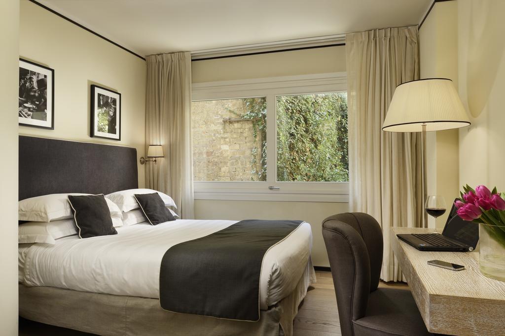 Ponte Vecchio Suites&Spa Florence Kamer foto